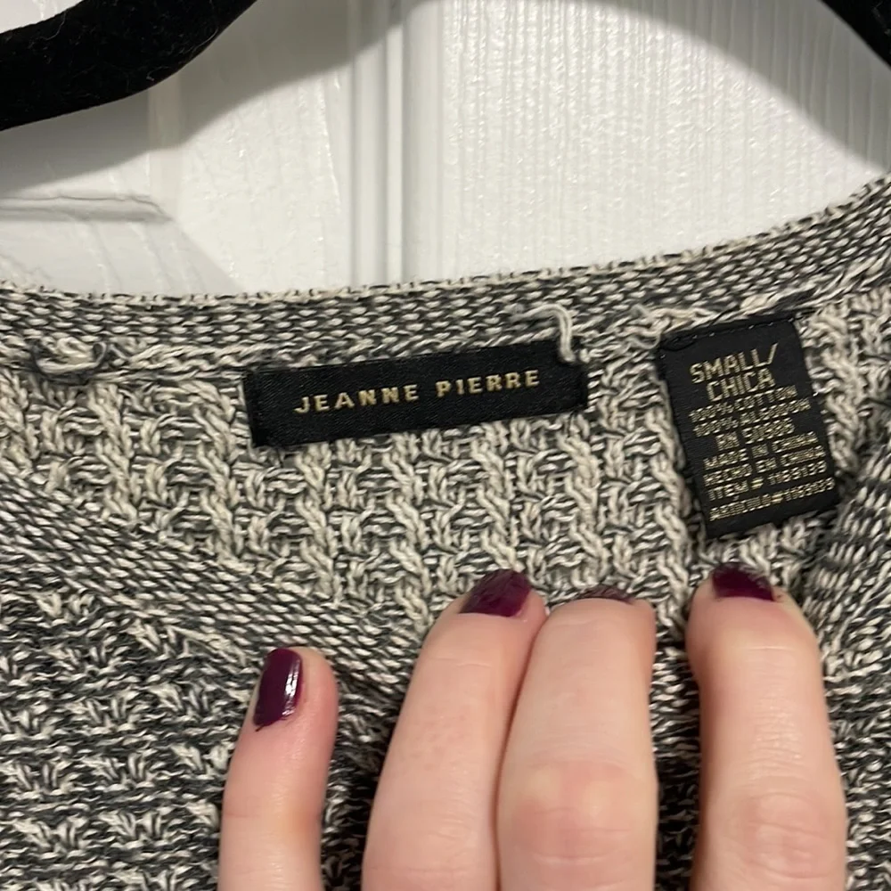 NWOT Jeanne Pierre knit sweater - Picture 2 of 4